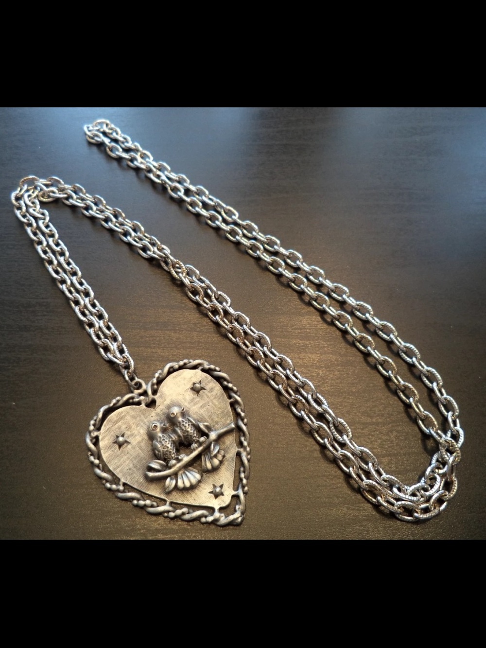 Antique-Style Silver Heart Pendant Necklace with Love Birds
